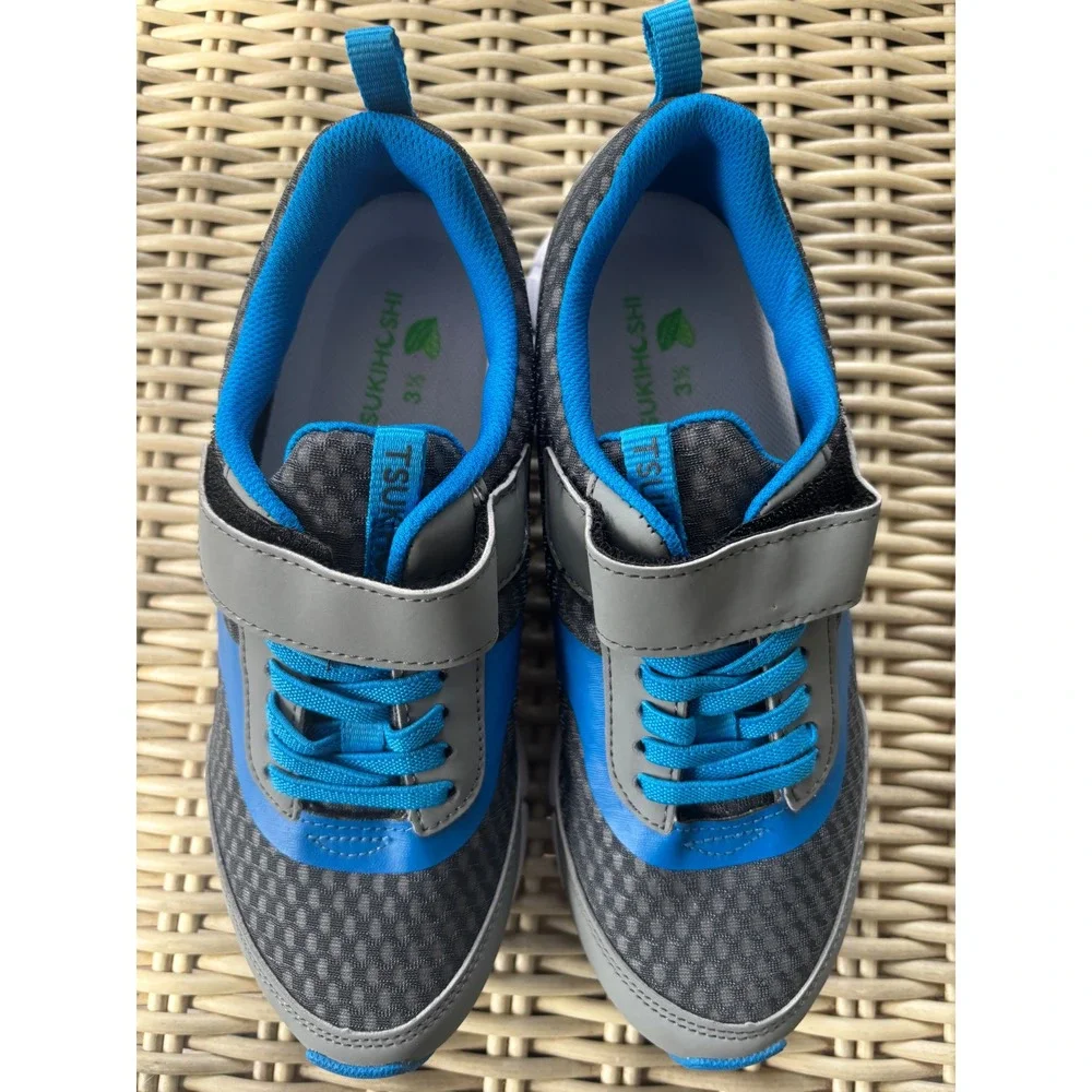Tsukihoshi LIKE NEW Velocity Kids Sneakers‎ Size 3.5 Machine Washable comfort